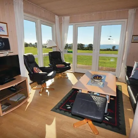 4 Bedroom Amazing In Faaborg