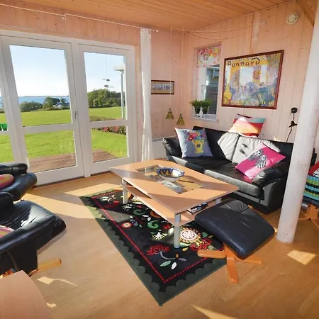 4 Bedroom Amazing In *